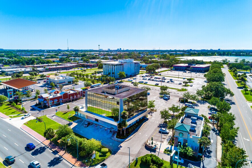 More Photos Of 6900 S Orange Blossom Trl, Orlando Office For Lease