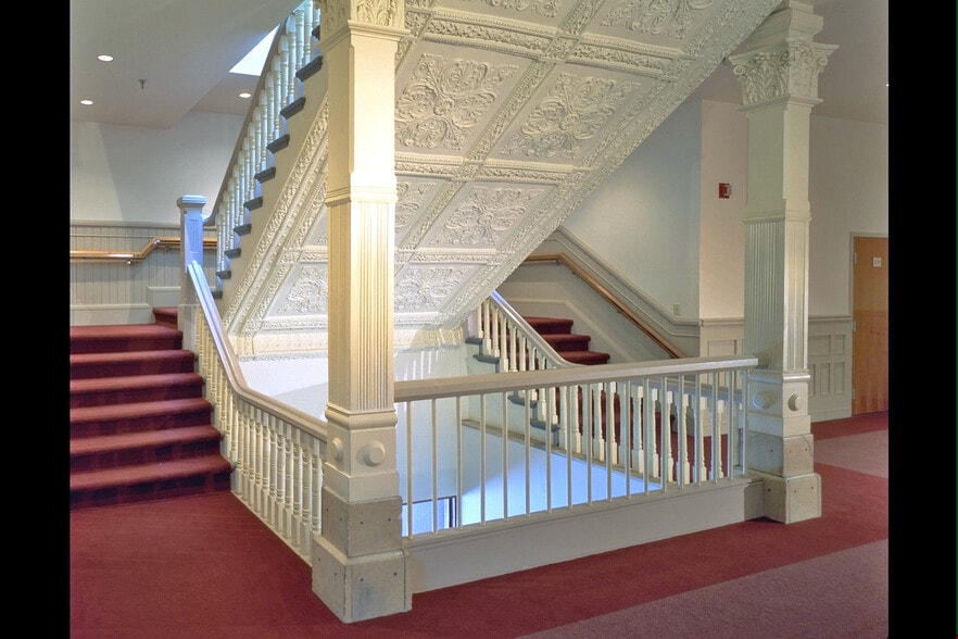 More Photos Of 75 Congress St, Portsmouth Office Residential For Lease