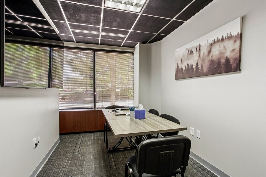 More Photos Of 8120 S Holly St, Centennial Medical For Sale