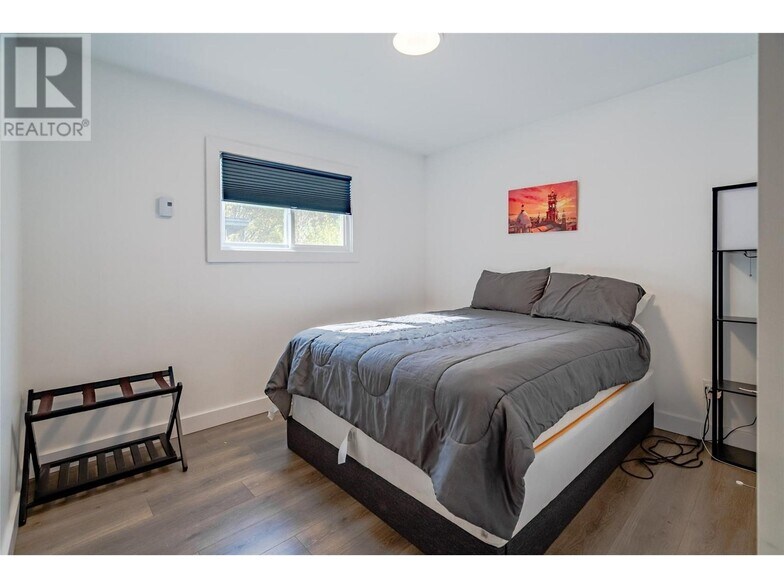 More Photos Of 1810 1 St, Fruitvale Apartments For Sale