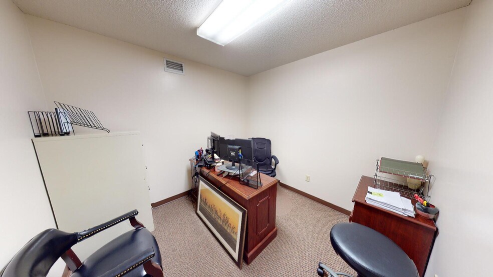 More Photos Of 2773 Marshall Dr, Tifton Warehouse For Sale