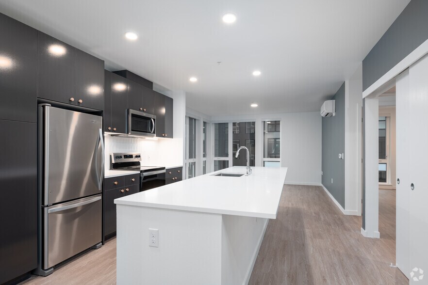 More Photos Of 2309 S Jackson St, Seattle Apartments For Lease