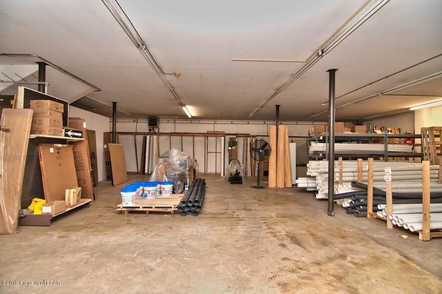 More Photos Of 541 State Route 93, Sugarloaf Light Distribution For Lease