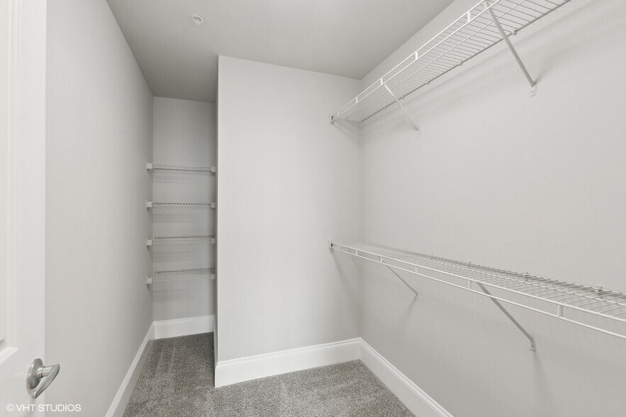 More Photos Of 5927 Almeda Rd, Houston Apartments For Lease