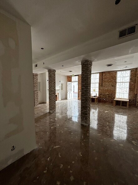 More Photos Of 42-48 Randall St, Annapolis Storefront Retail Residential For Lease