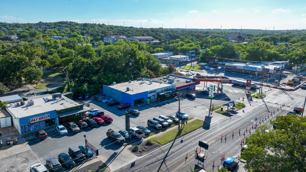 More Photos Of 529-533 W Oltorf St, Austin Freestanding For Lease