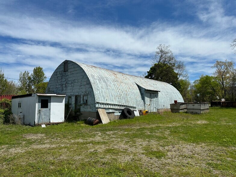 More Photos Of 157 Willow Rd, Dunkirk Auto Salvage Facility For Sale
