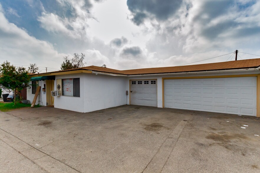 More Photos Of 201 S Vernon Ave, Azusa Apartments For Sale