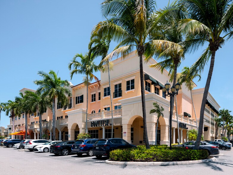 More Photos Of 1500 Gateway Blvd, Boynton Beach Office For Lease