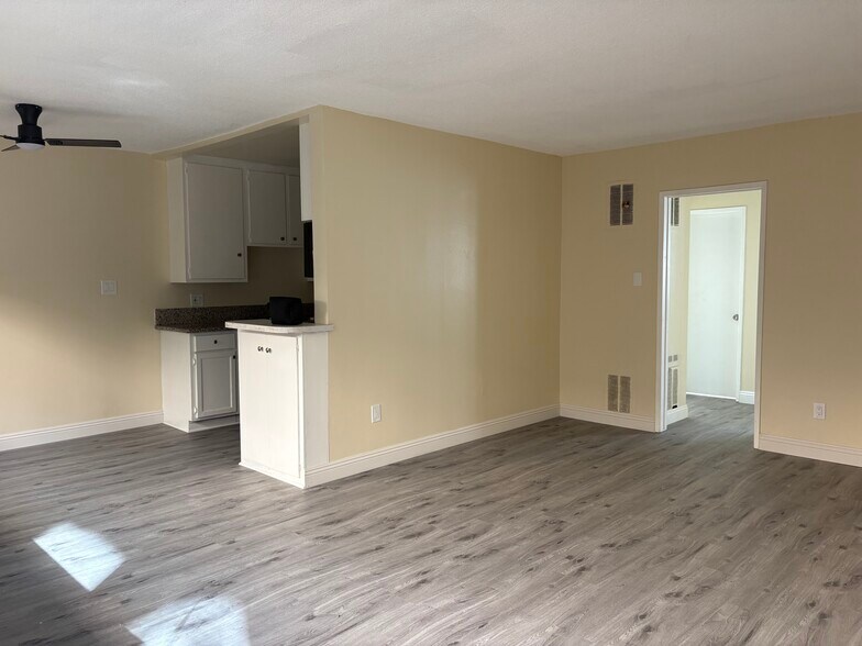 More Photos Of 1193 N Ardmore Ave, Los Angeles Apartments For Sale