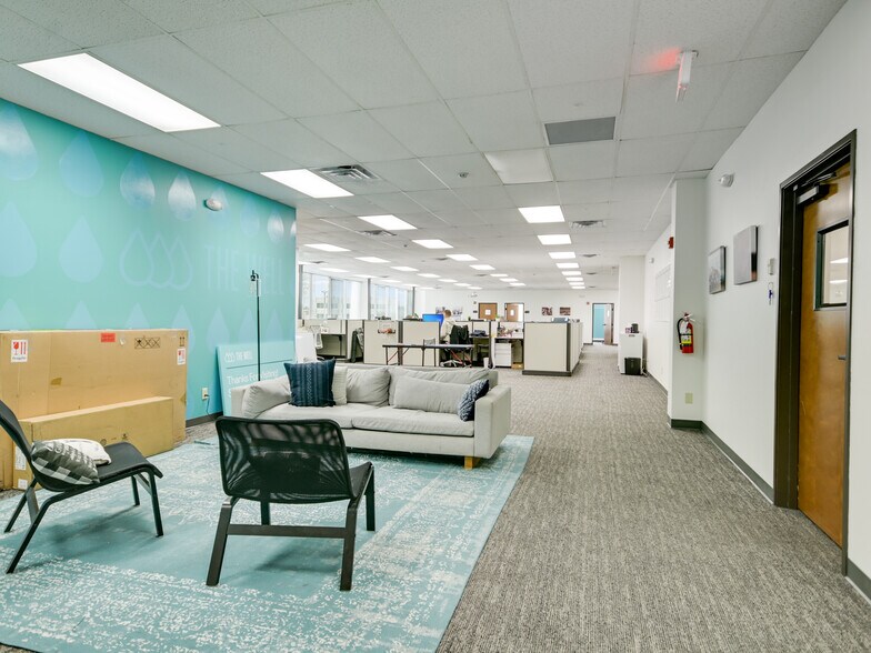 More Photos Of 1106 Clayton Ln, Austin Coworking Space