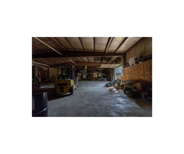 More Photos Of 189 Commercial St, Genesee Industrial For Sale