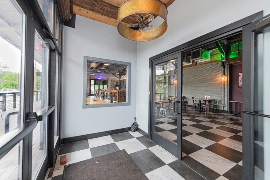 More Photos Of 425 Bridge St, Phoenixville Freestanding For Sale