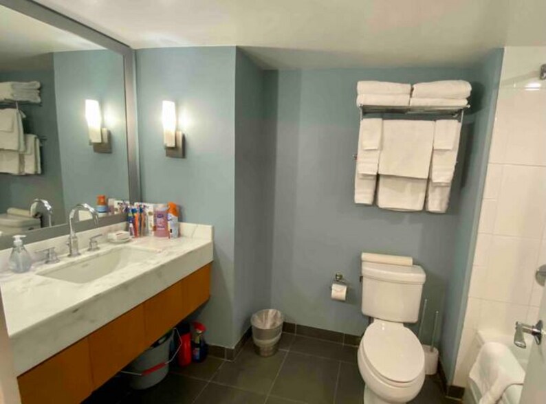 More Photos Of 410 Atkinson Dr, Honolulu Hotel For Lease