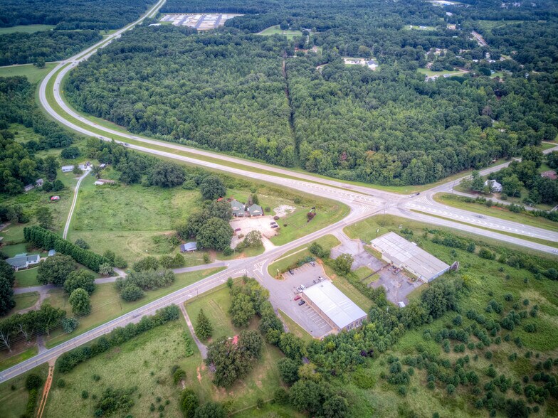 More Photos Of 386 Highway 82 S, Jefferson Restaurant For Sale