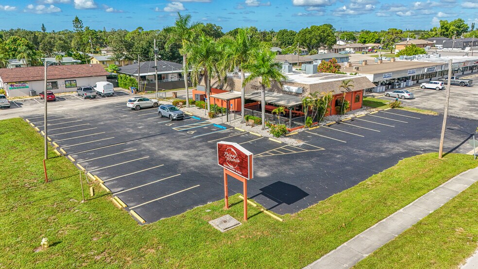 More Photos Of 4400 Hancock Bridge Pky, North Fort Myers Restaurant For Sale