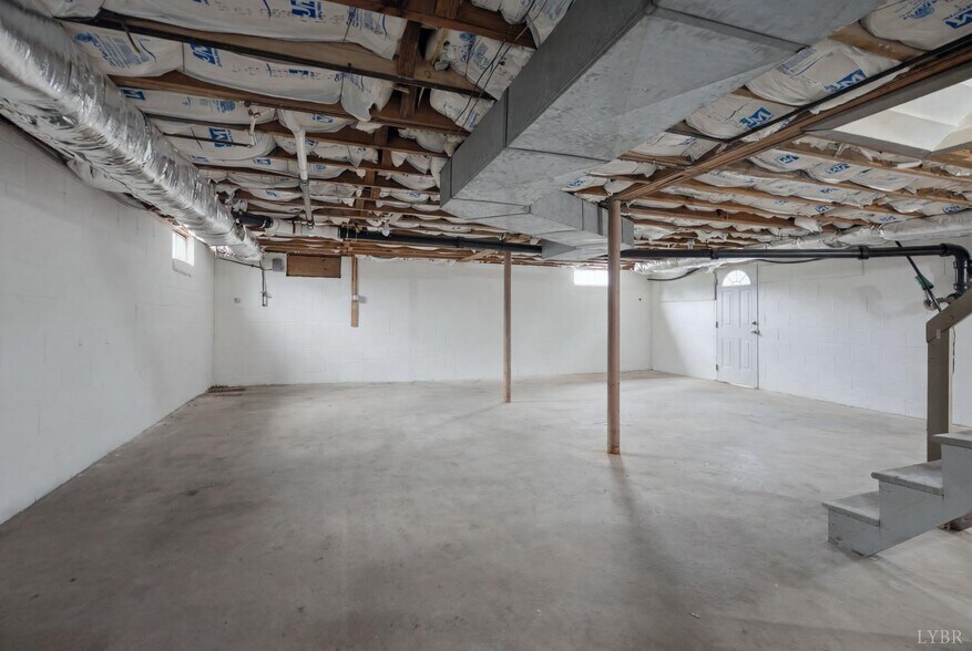 More Photos Of 7609 Timberlake Rd, Lynchburg Office For Sale