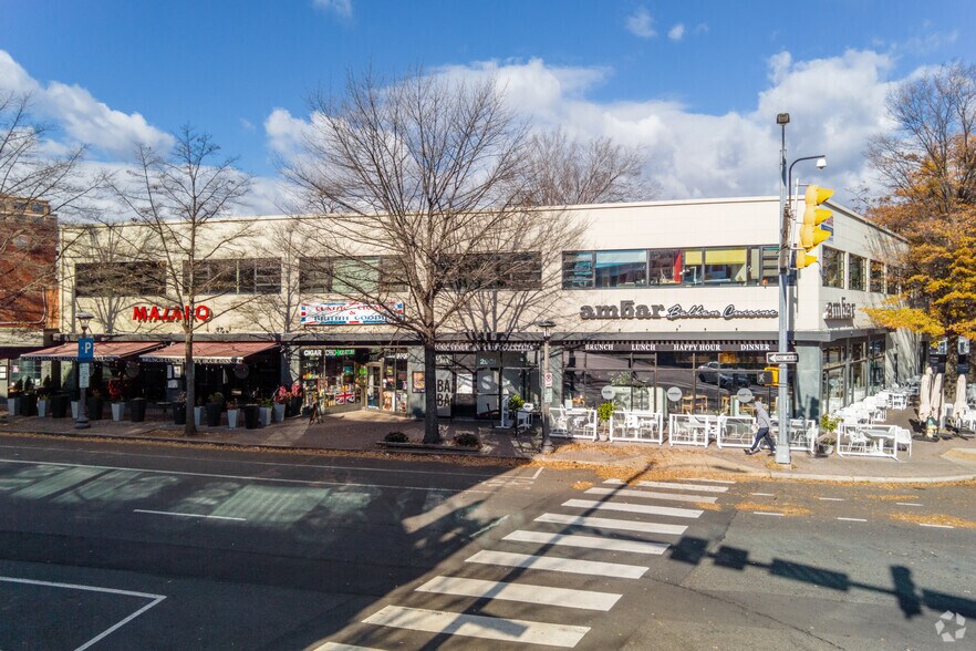 More Photos Of 1408 N Fillmore St, Arlington Office For Lease