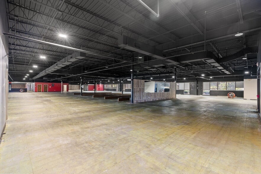 More Photos Of 8733-Unit 300 17 Bypass Hwy, Myrtle Beach Flex For Lease