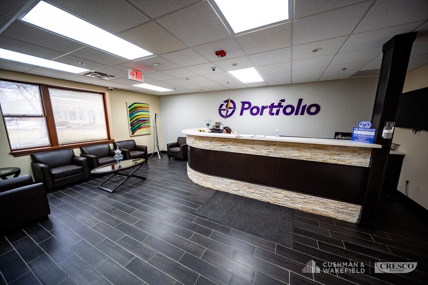 More Photos Of 8370 Dow Cir, Strongsville Office For Lease