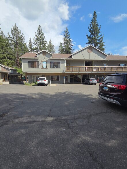 More Photos Of 2494 Lake Tahoe Blvd, South Lake Tahoe General Retail For Sale