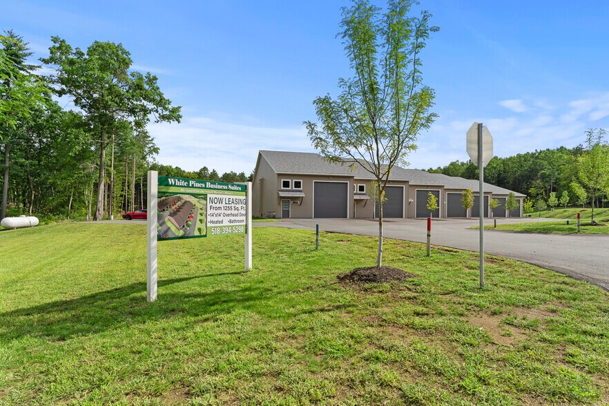 More Photos Of 12 Shenandoah Dr, Saratoga Springs Warehouse For Lease