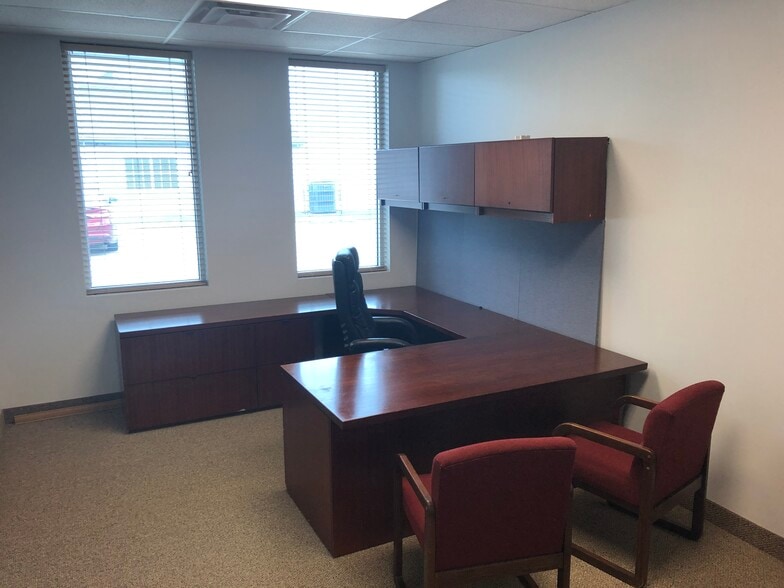 More Photos Of 2225 Avenue J, Arlington Office For Sale