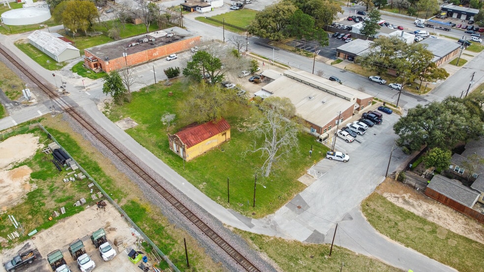 More Photos Of 603 Calhoun St, Richmond Office Residential For Sale