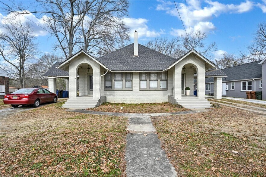 Primary Photo Of 803 Main St W, Hartselle Multifamily For Sale