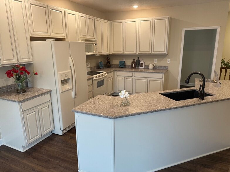 More Photos Of 12952 Frogtown Connector Rd, Walton Office For Sale