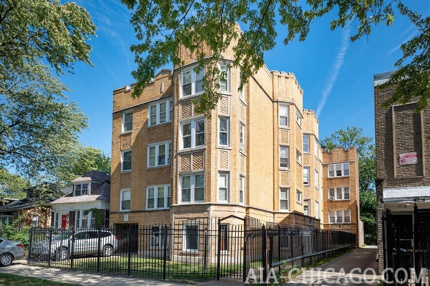 More Photos Of 7721 S Colfax Ave, Chicago Apartments For Sale