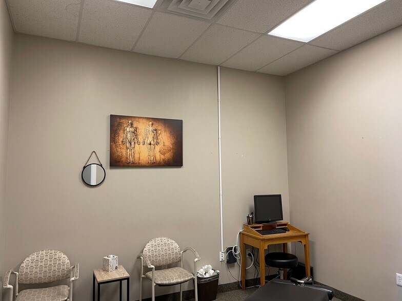 More Photos Of 761 Indian Boundary Rd, Chesterton Unknown For Lease