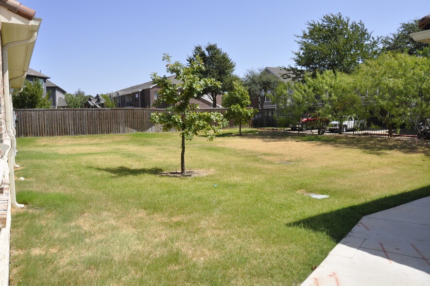 More Photos Of 4957 Golden Triangle Blvd, Fort Worth Medical For Lease