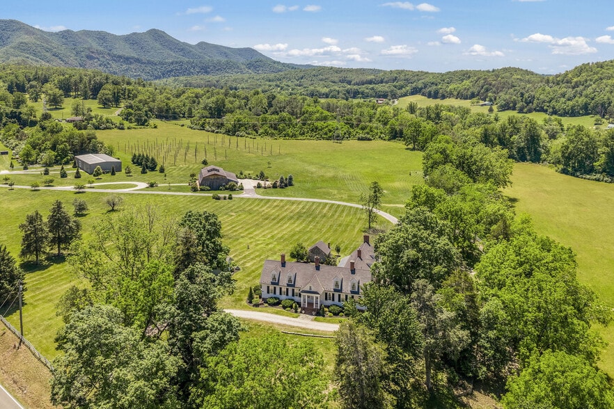 More Photos Of 4301 Longdale Furnace Rd, Clifton Forge Lodge Meeting Hall For Sale
