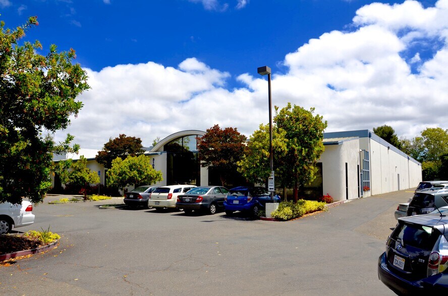 More Photos Of 31088 San Clemente St, Hayward Manufacturing For Sale