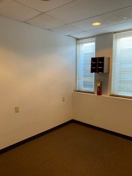 More Photos Of 2223 Fulton Dr NW, Canton Office For Sale