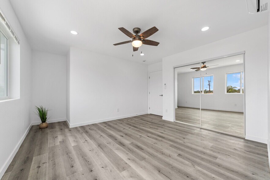 More Photos Of 2956 Ulric St, San Diego Apartments For Sale