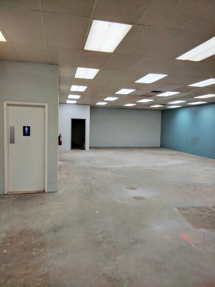 More Photos Of 2511 National Dr, Garland Industrial For Sale