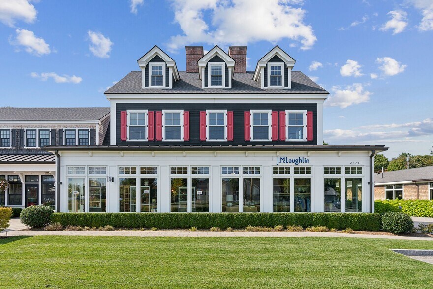 More Photos Of 2178 Post Rd, Wells Restaurant For Lease