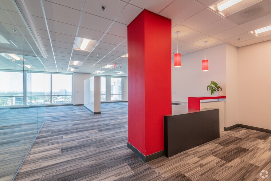 More Photos Of 980 9th St, Sacramento Unknown For Lease