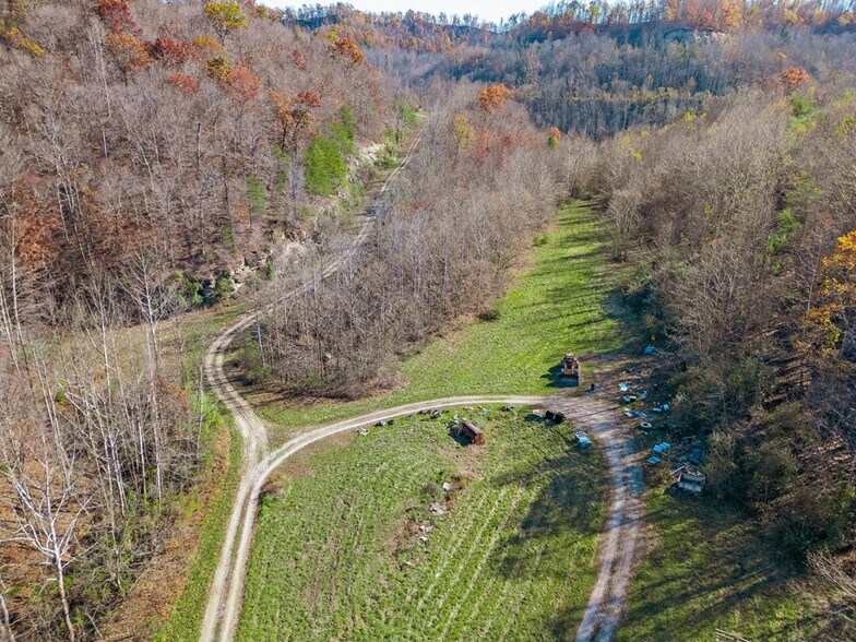 More Photos Of 1960 US Highway-23, Wittensville Land For Sale