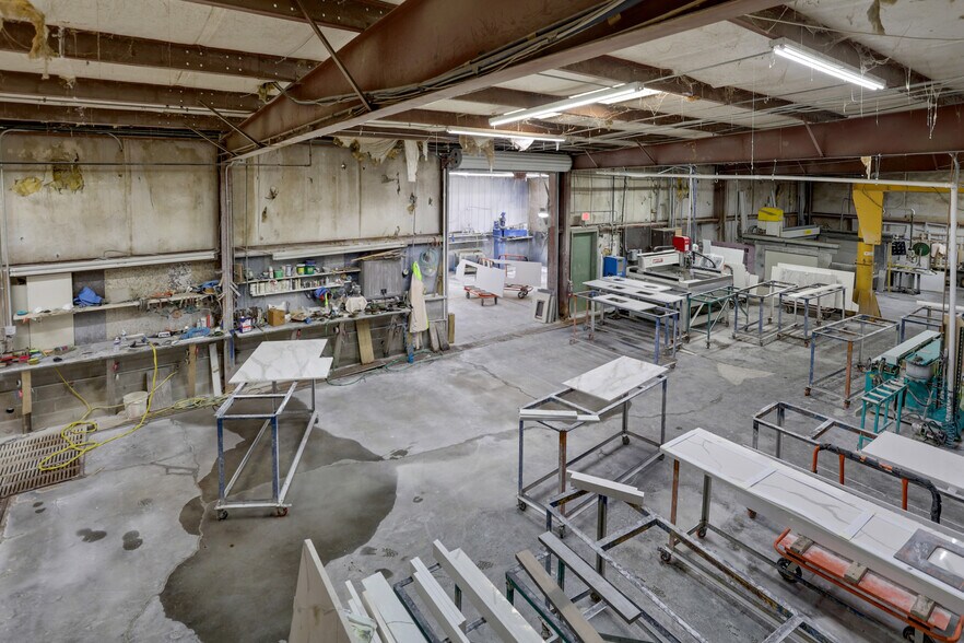 More Photos Of 1385 English St NW, Atlanta Warehouse For Sale