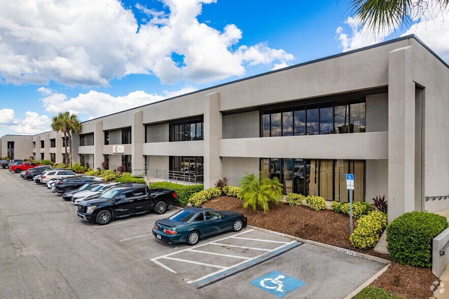 Primary Photo Of 7701-7739 Anderson Rd, Tampa Warehouse For Lease