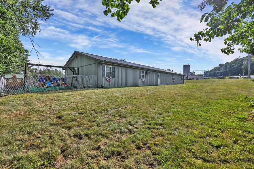 More Photos Of 10 Rausch Creek Rd, Tremont Daycare Center For Sale
