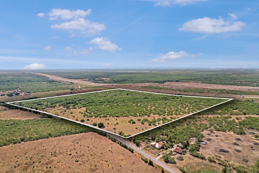 More Photos Of 6484 State Park Rd, Lockhart Land For Sale