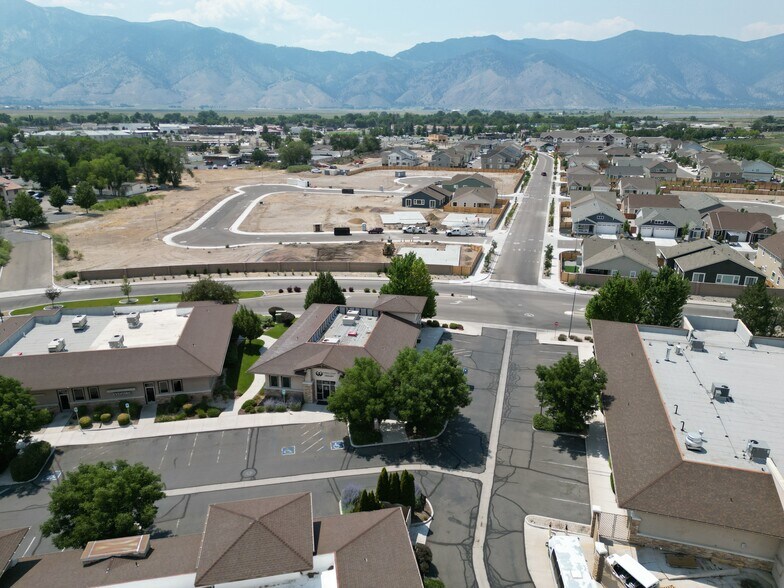 More Photos Of 1677 Lucerne St, Minden Medical For Sale