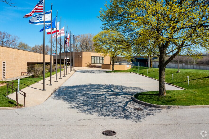 More Photos Of 750 A B Data Dr, Glendale Office For Lease