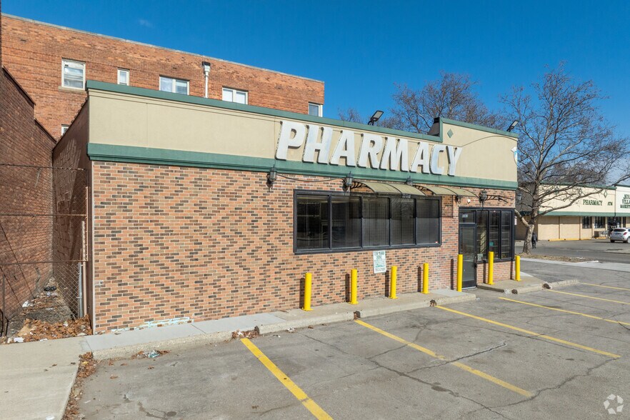 More Photos Of 8367 E Jefferson Ave, Detroit Drugstore For Lease