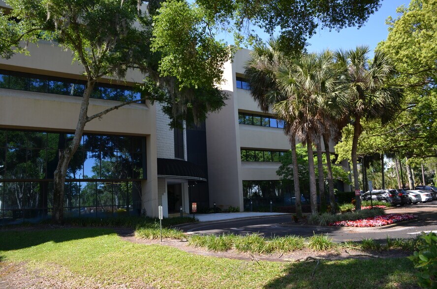 More Photos Of 2200 Lucien Way, Maitland Office For Lease