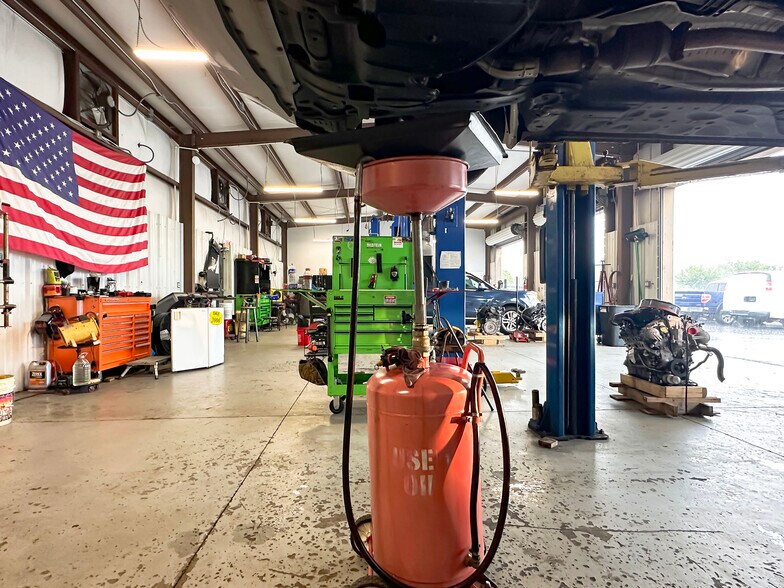 More Photos Of 875 N Cocoa Blvd, Cocoa Auto Dealership For Sale